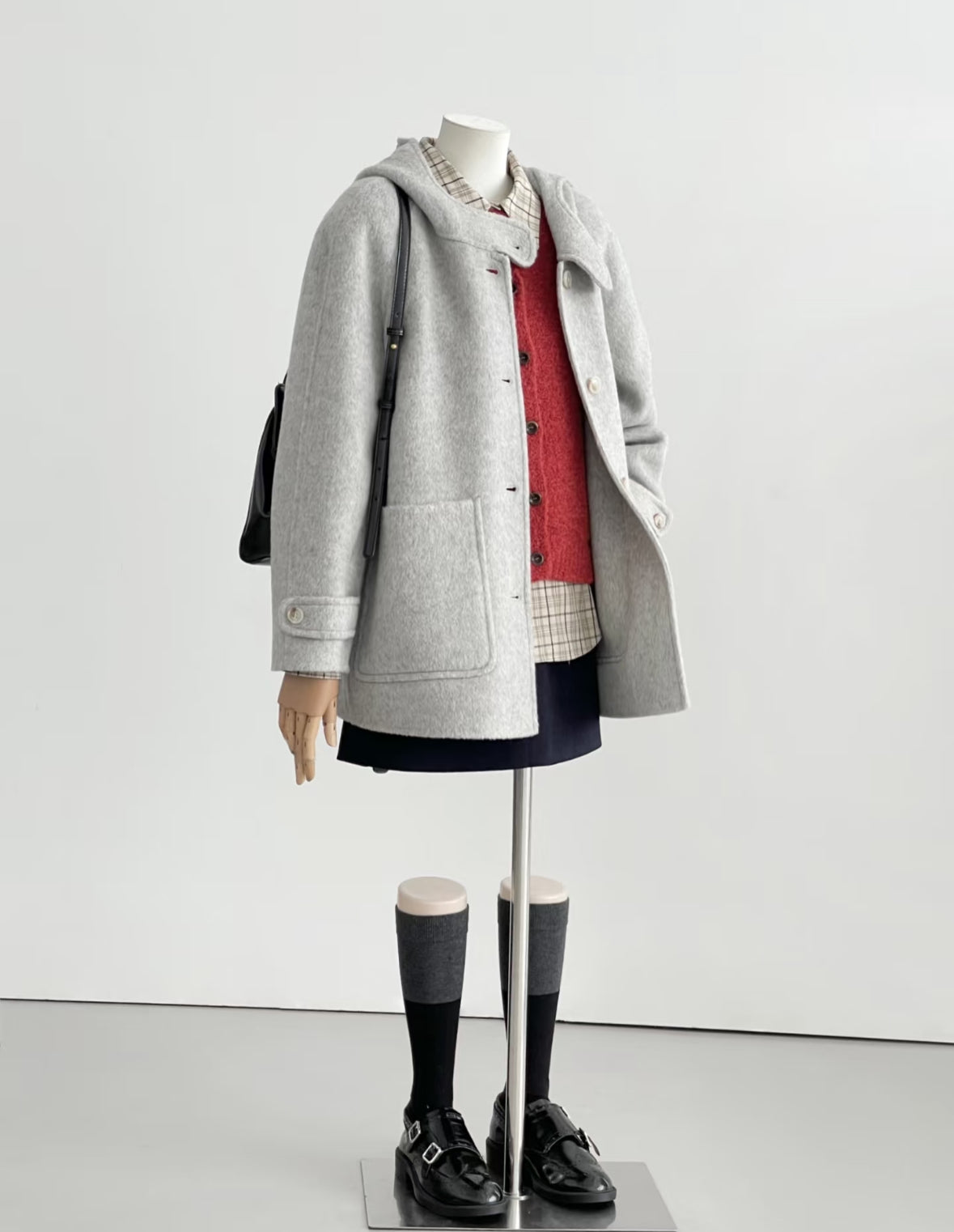 ‘Cleo’ Mid-Length Navy Blue 100% Wool Hooded Jacket (2 colors)