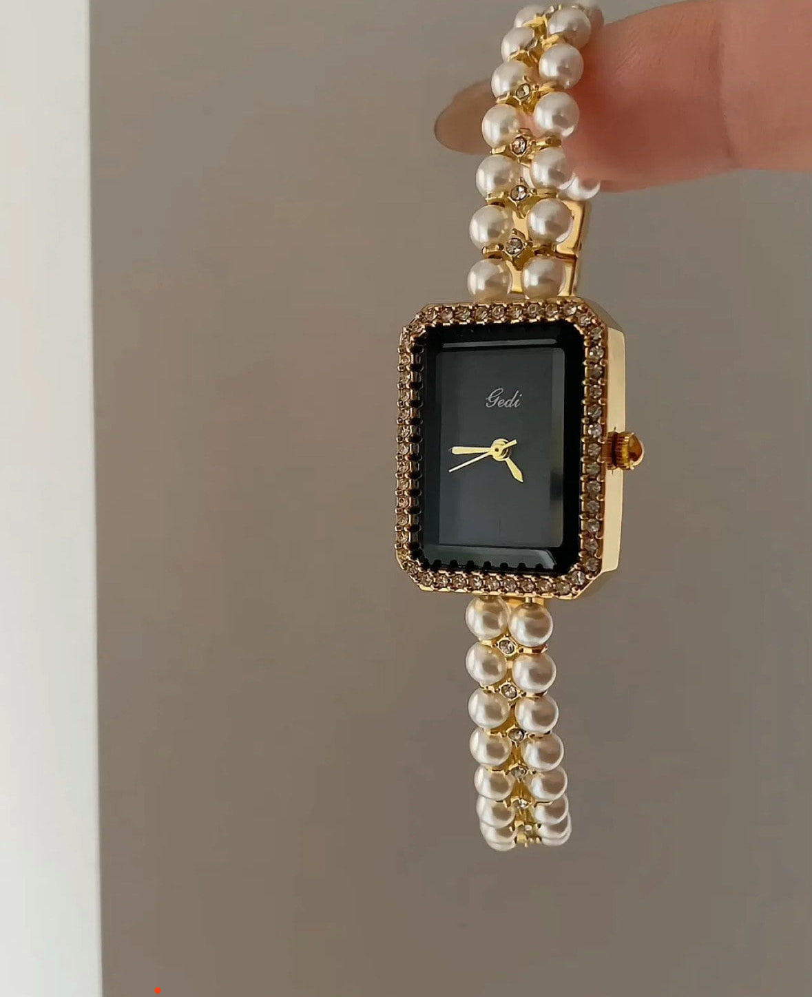 Pearl Strap Square Bracelet Watch