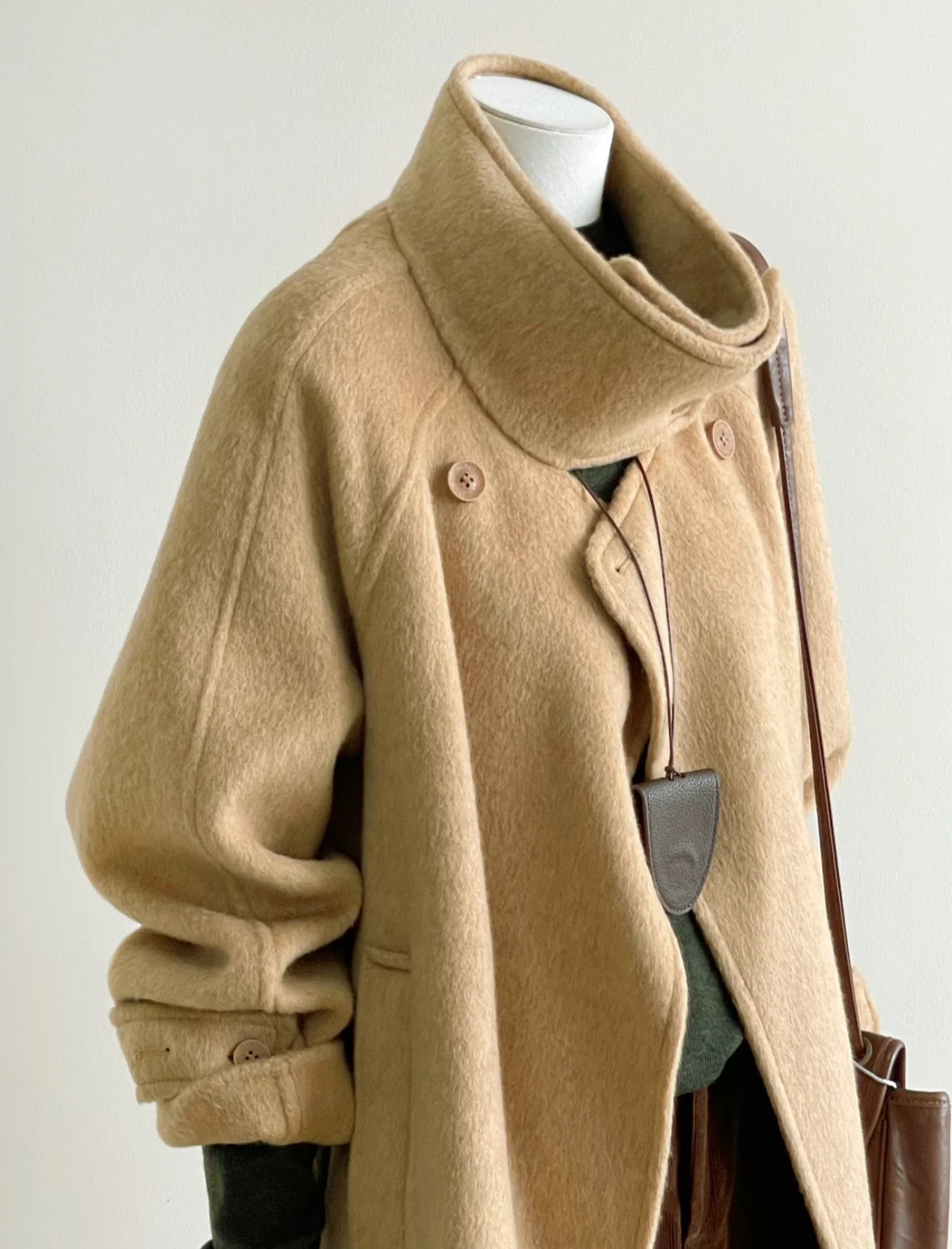 100% Wool Stand Collar Coat with Button-Neck and belt ( Camel color)