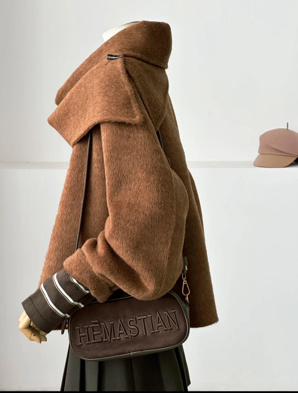 Vela Minimalist Wool Coat with Scarf - Chestnut