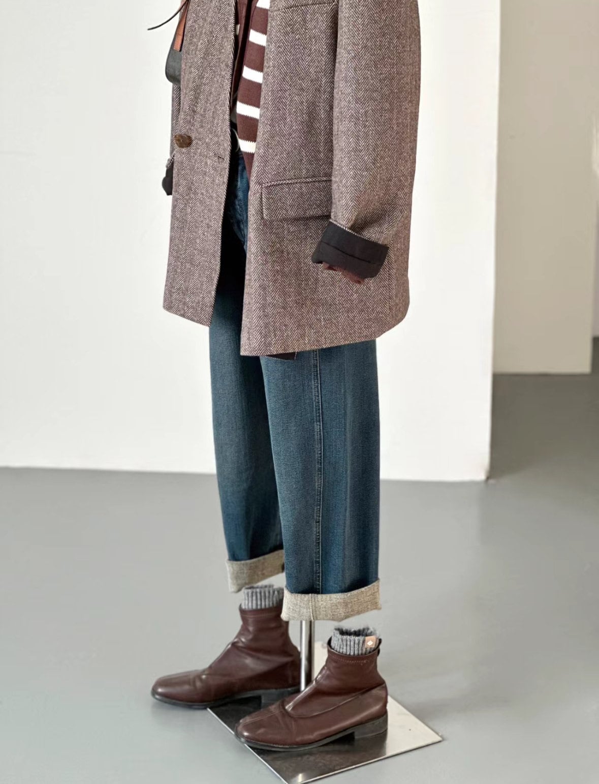 Women's Collarless Wool Overcoat with Cotton Lining